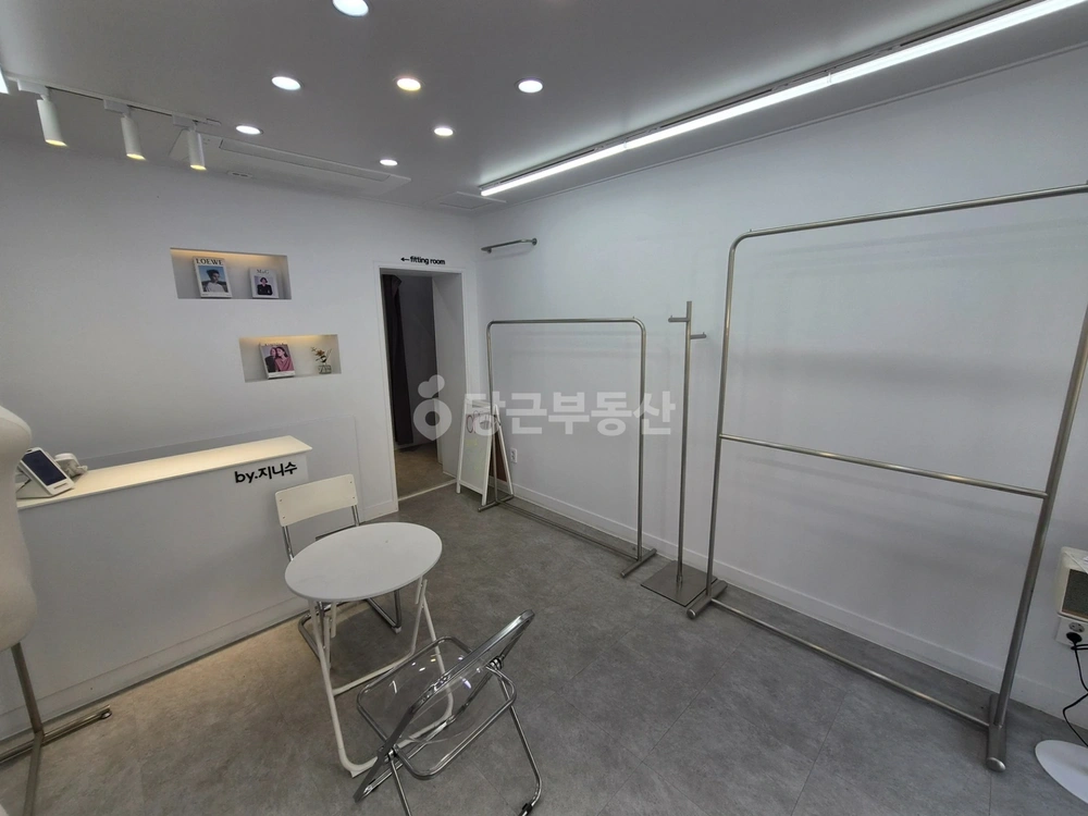 경기도 고양시 일산서구 일산동 상가 사진 1
