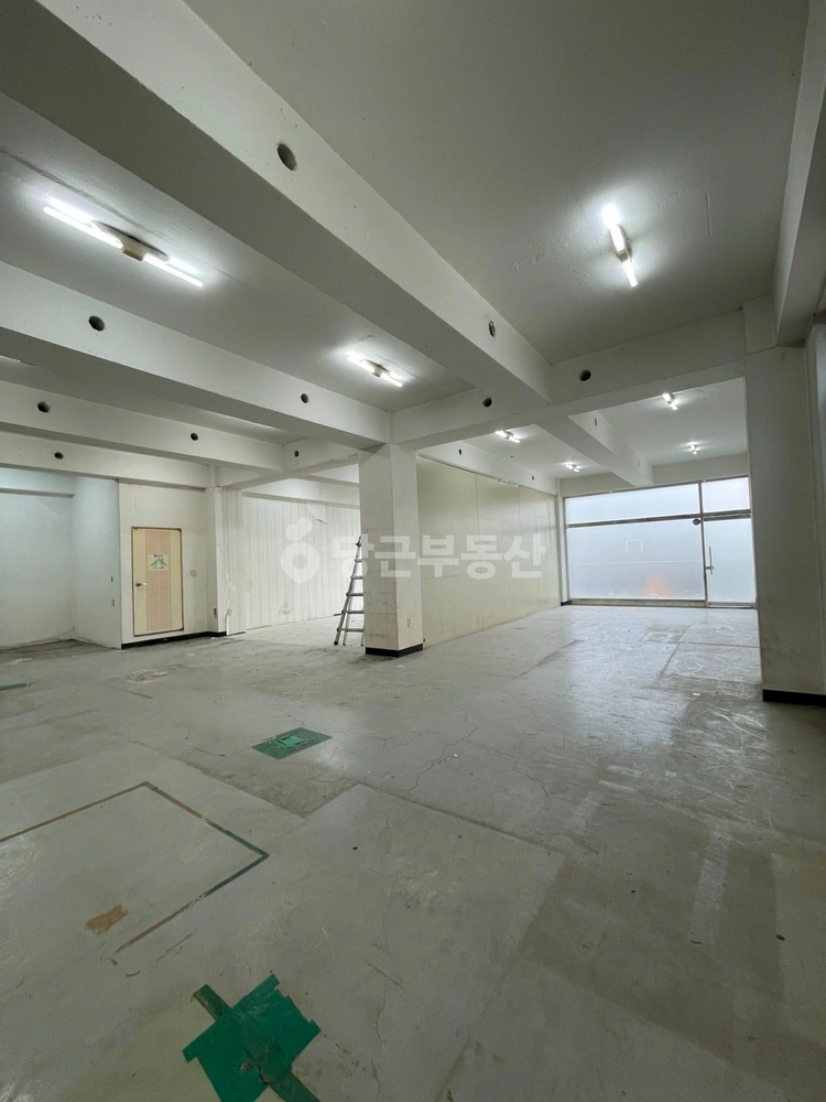 경기도 수원시 권선구 탑동 상가 사진 1