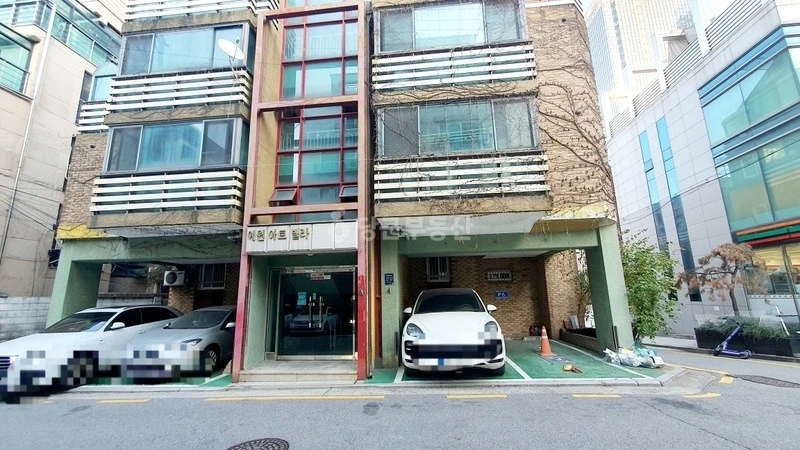 서울특별시 강남구 역삼동 원룸 사진 1