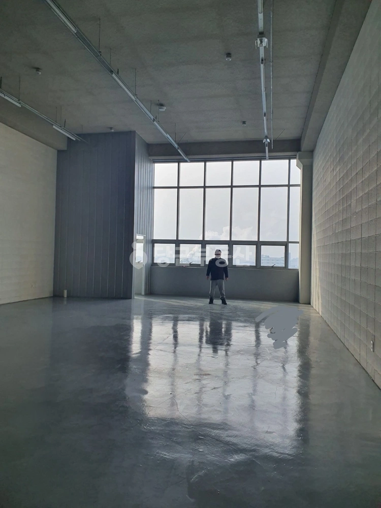 경기도 시흥시 정왕동 공장/창고 사진 1