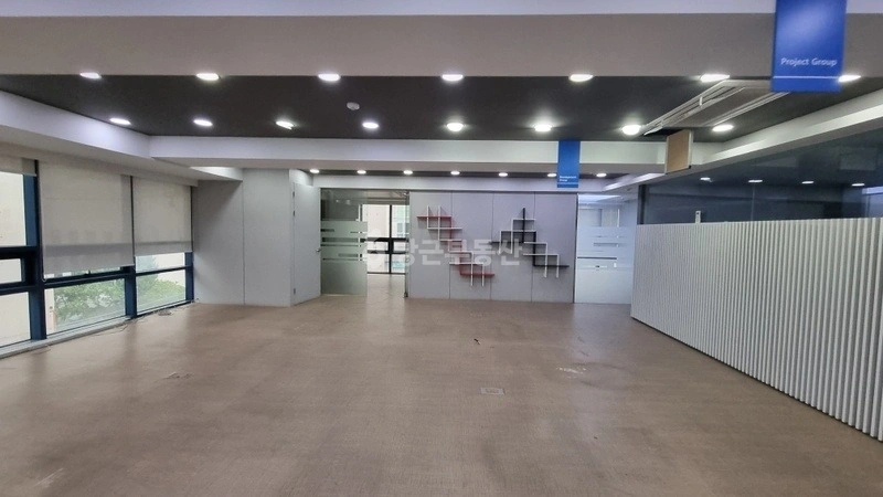서울특별시 강남구 논현동 사무실 사진 1