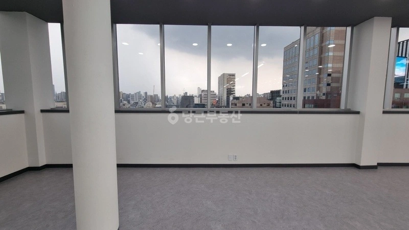 서울특별시 강남구 논현동 사무실 사진 1