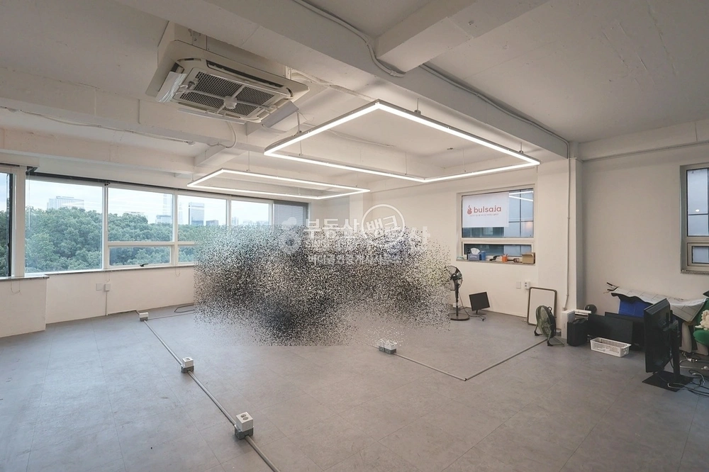 서울특별시 강남구 역삼동 사무실 사진 1