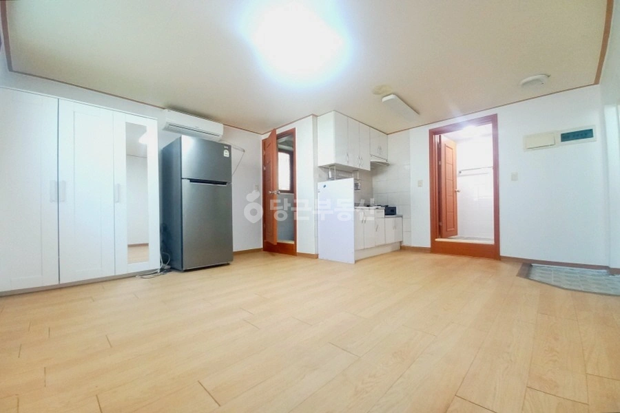서울특별시 강남구 역삼동 원룸 사진 1