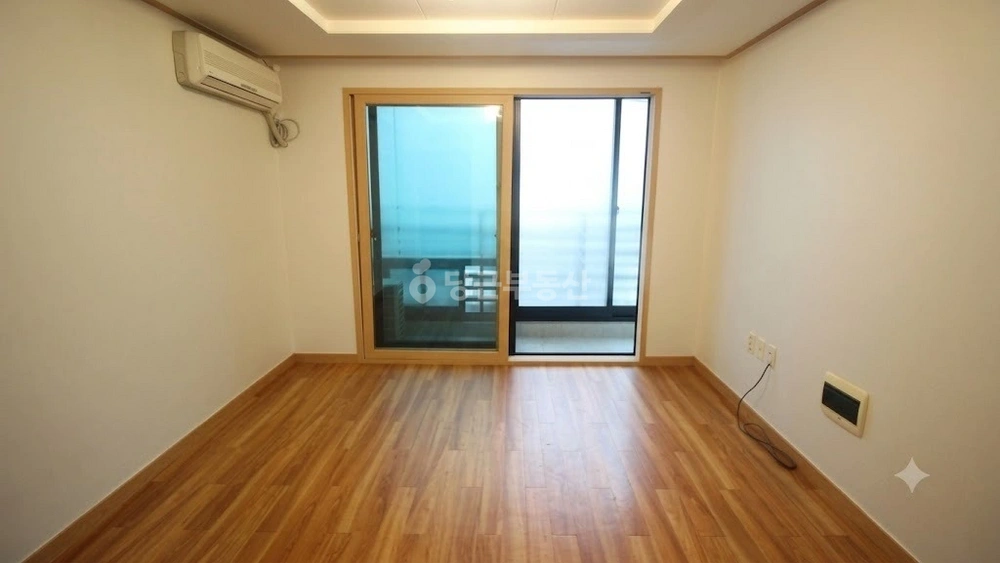 서울특별시 강남구 논현동 원룸 사진 1