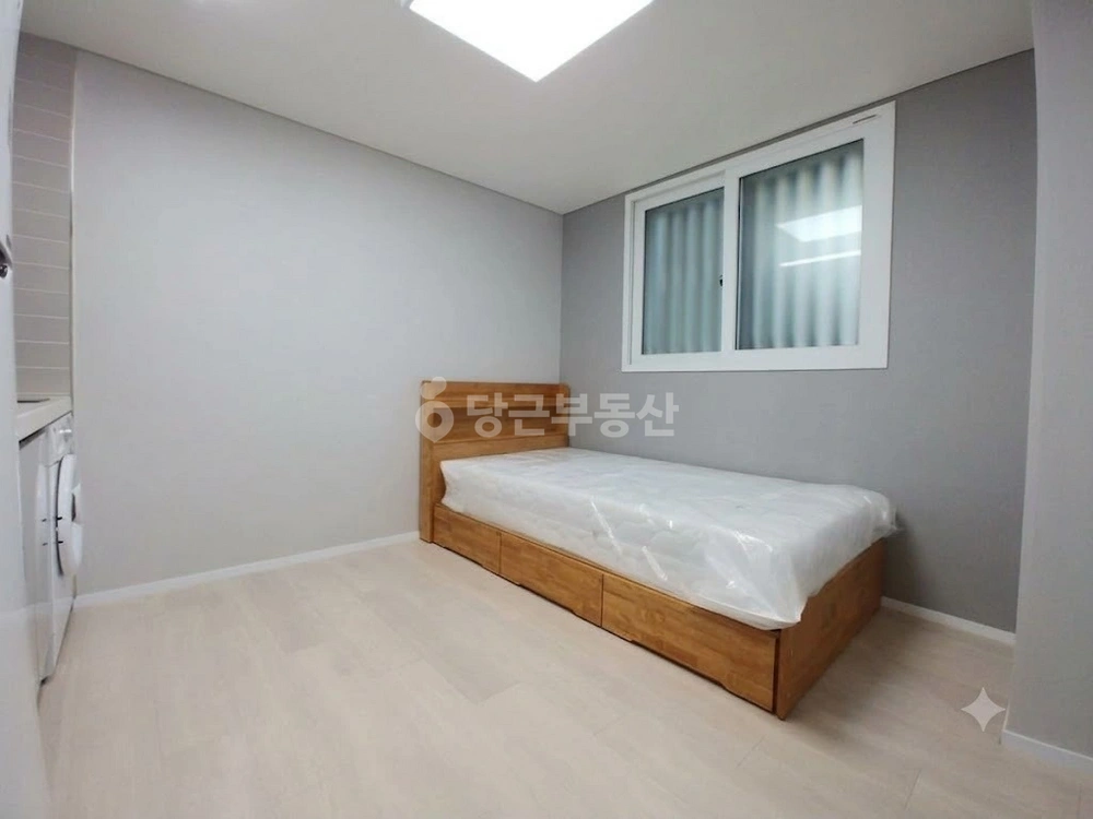 서울특별시 강남구 논현동 원룸 사진 1