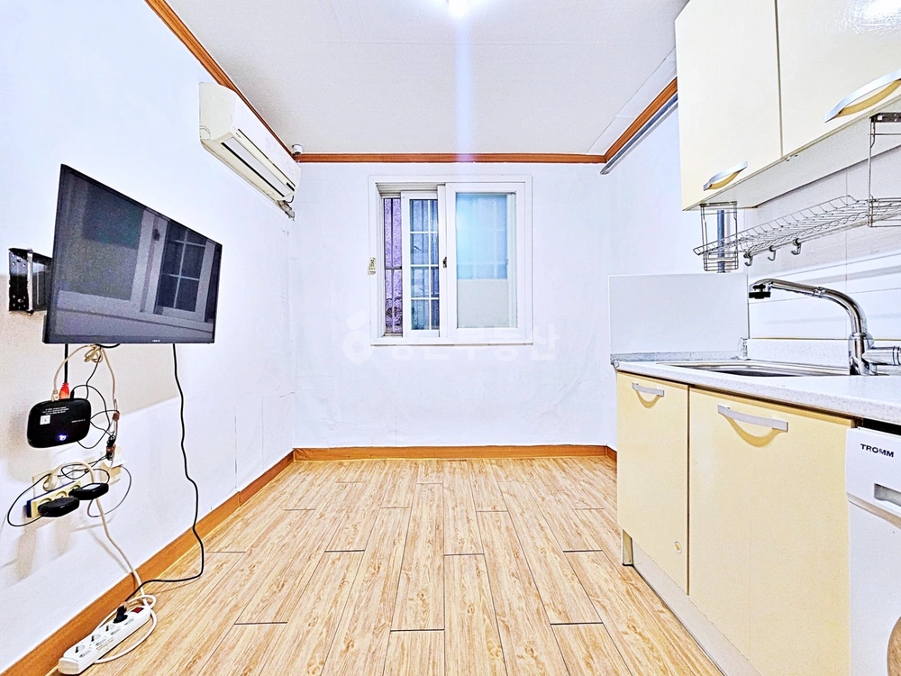 부산광역시 사하구 하단동 원룸 사진 1
