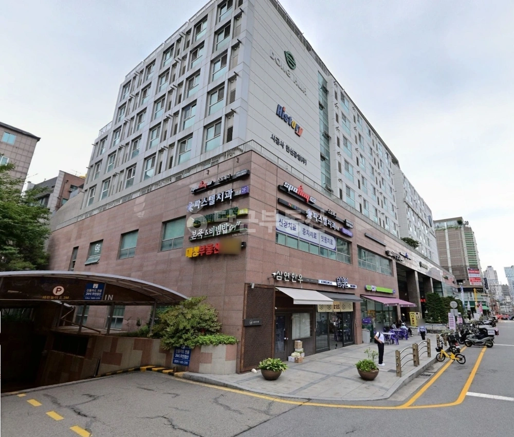 서울특별시 강남구 논현동 상가 사진 1