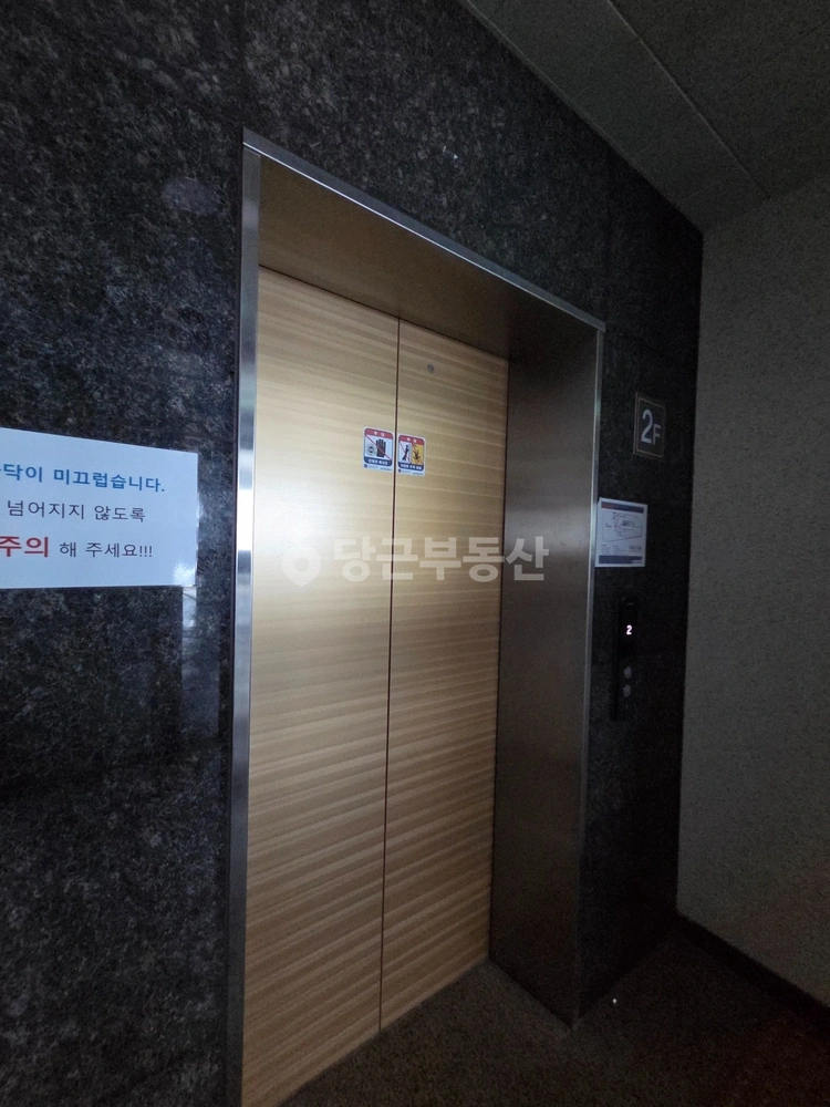 경상남도 진주시 충무공동 상가 사진 1