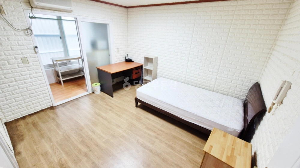부산광역시 금정구 장전동 원룸 사진 1