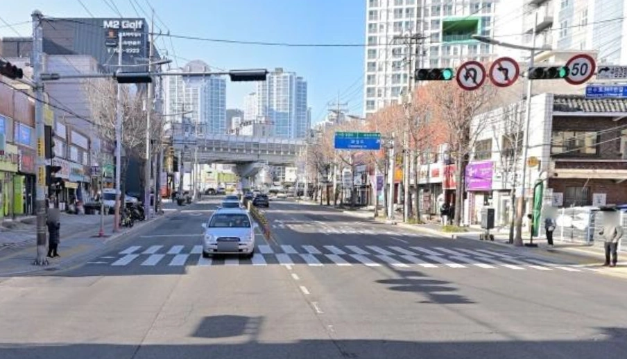 부산광역시 수영구 광안동 상가 사진 1