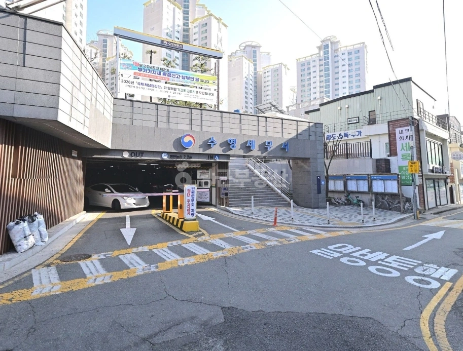 부산광역시 수영구 남천동 상가 사진 1