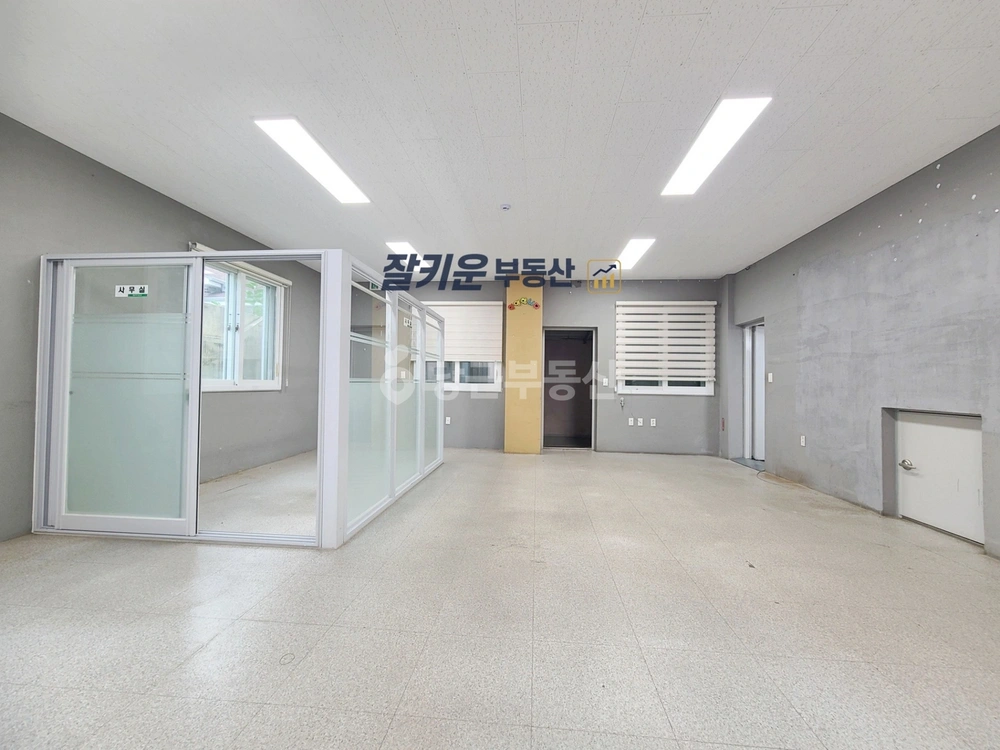 전남광주통합특별시 남구 백운동 상가 사진 1