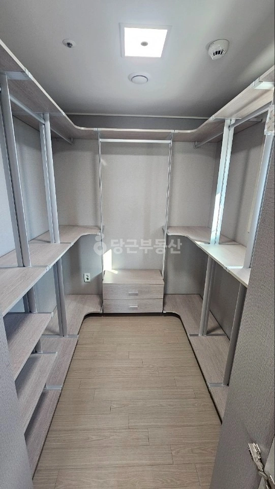 인천광역시 연수구 송도동 아파트 사진 1