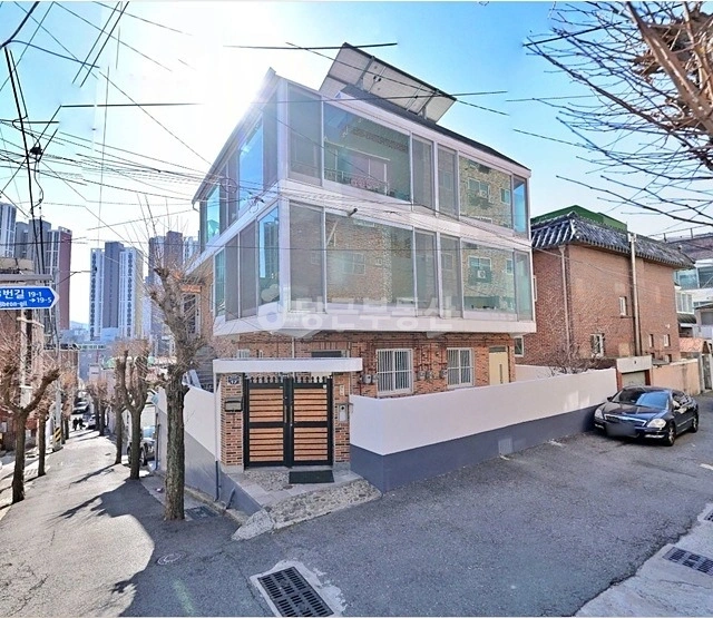 부산광역시 동구 수정동 원룸 사진 1
