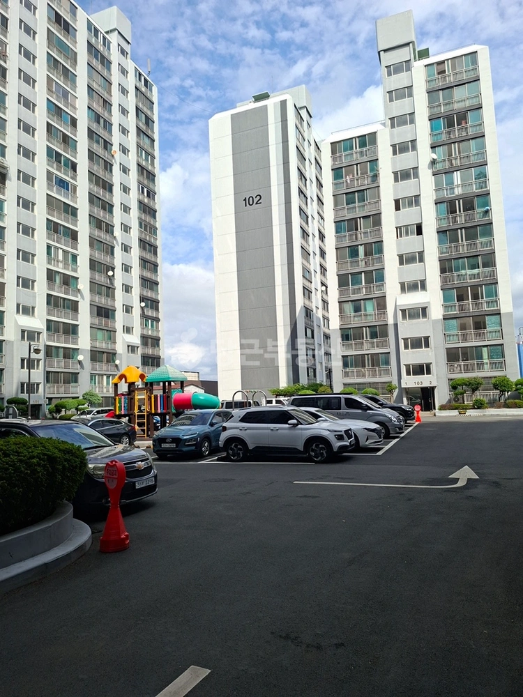 경상남도 김해시 진영읍 아파트 사진 1