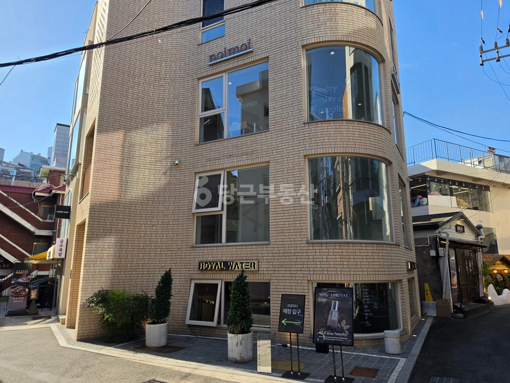 서울특별시 마포구 연남동 상가 사진 1
