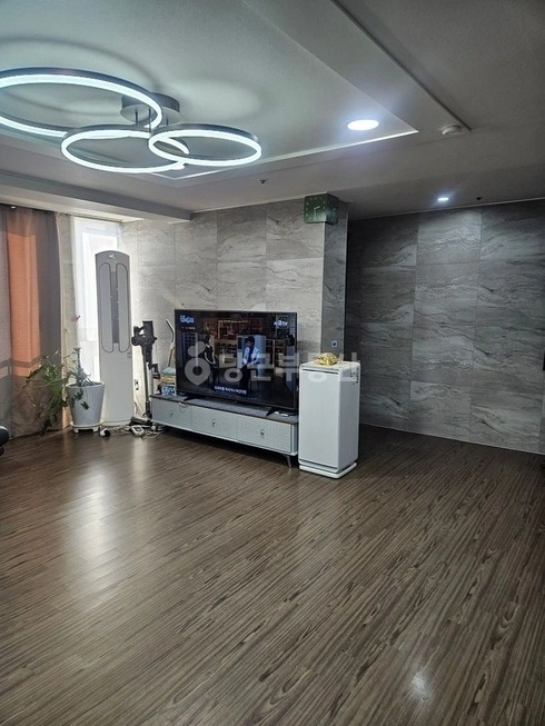부산광역시 동래구 사직동 오피스텔 사진 1