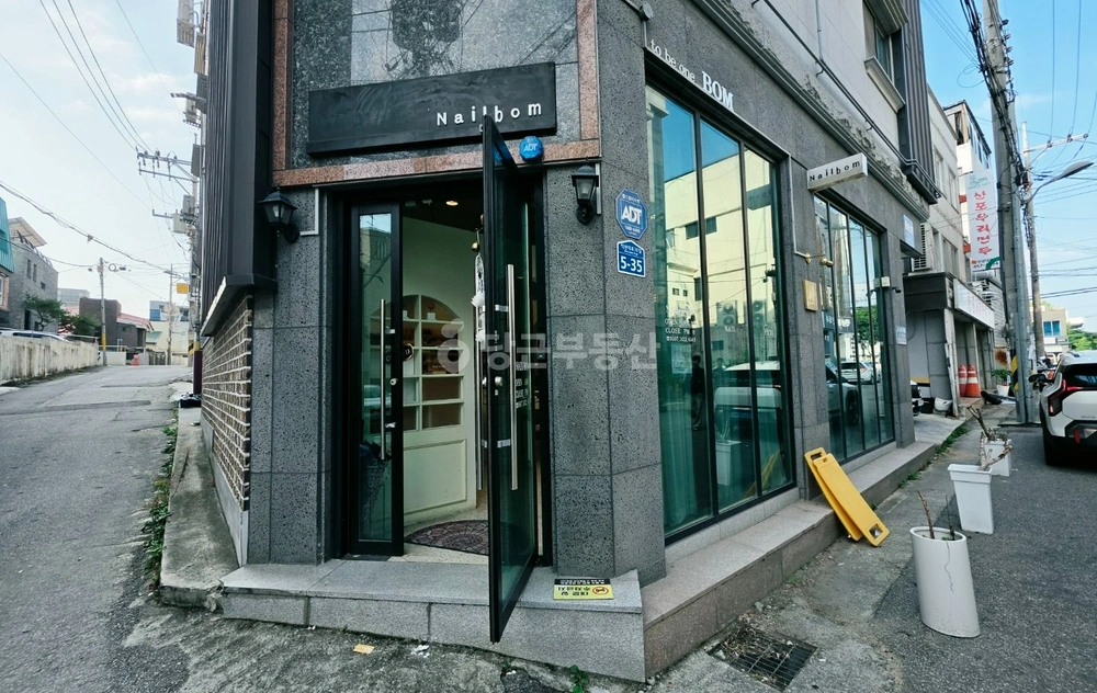 전북특별자치도 익산시 신동 상가 사진 1