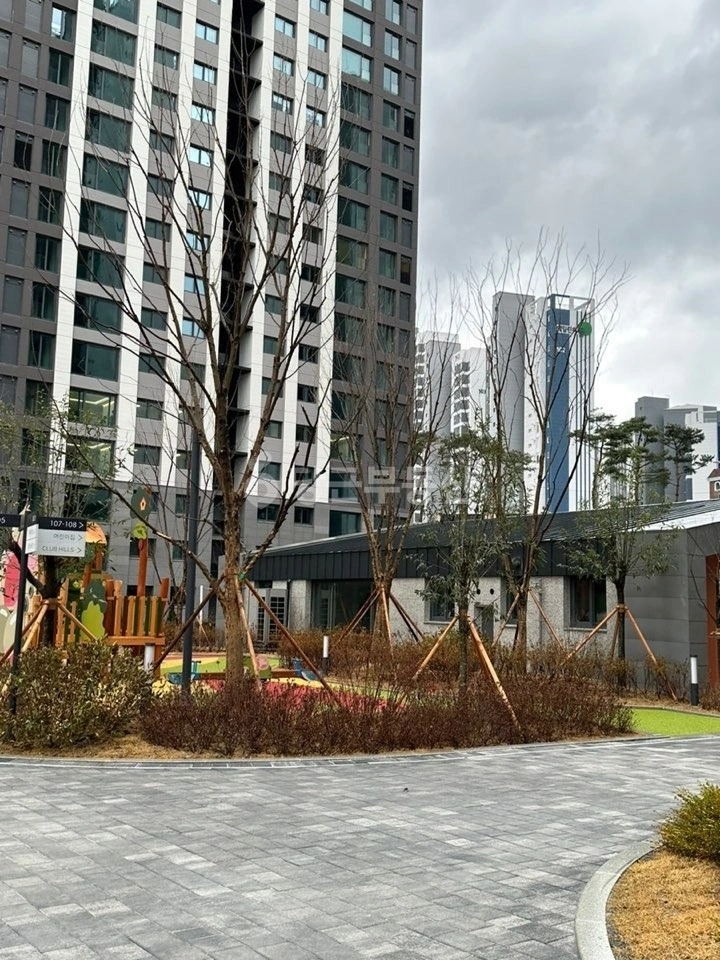 경상남도 창원시 성산구 대원동 아파트 사진 1