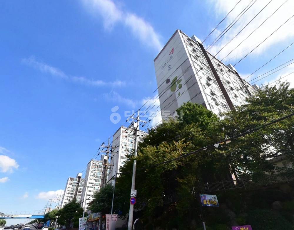 전남광주통합특별시 여수시 선원동 아파트 사진 1