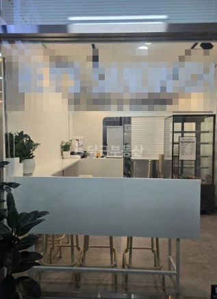 서울특별시 영등포구 여의도동 상가 사진 1