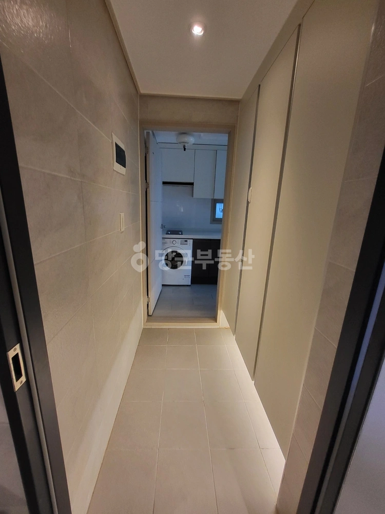 부산광역시 동구 수정동 원룸 사진 1