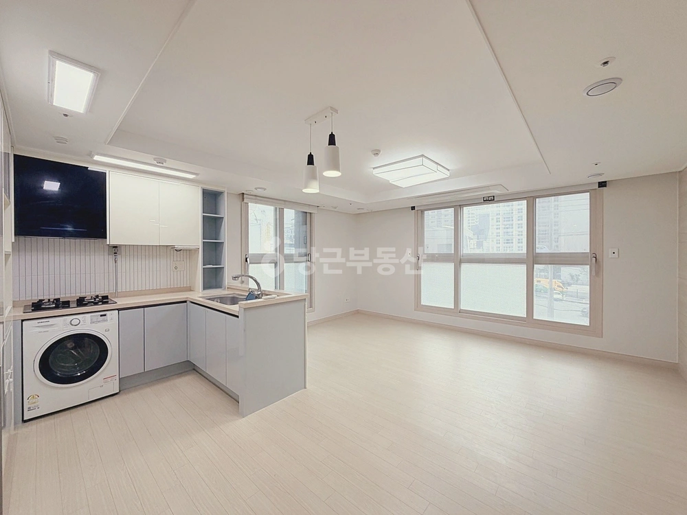 부산광역시 수영구 광안동 오피스텔 사진 1