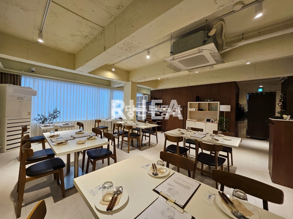 서울특별시 강남구 압구정동 상가 사진 1