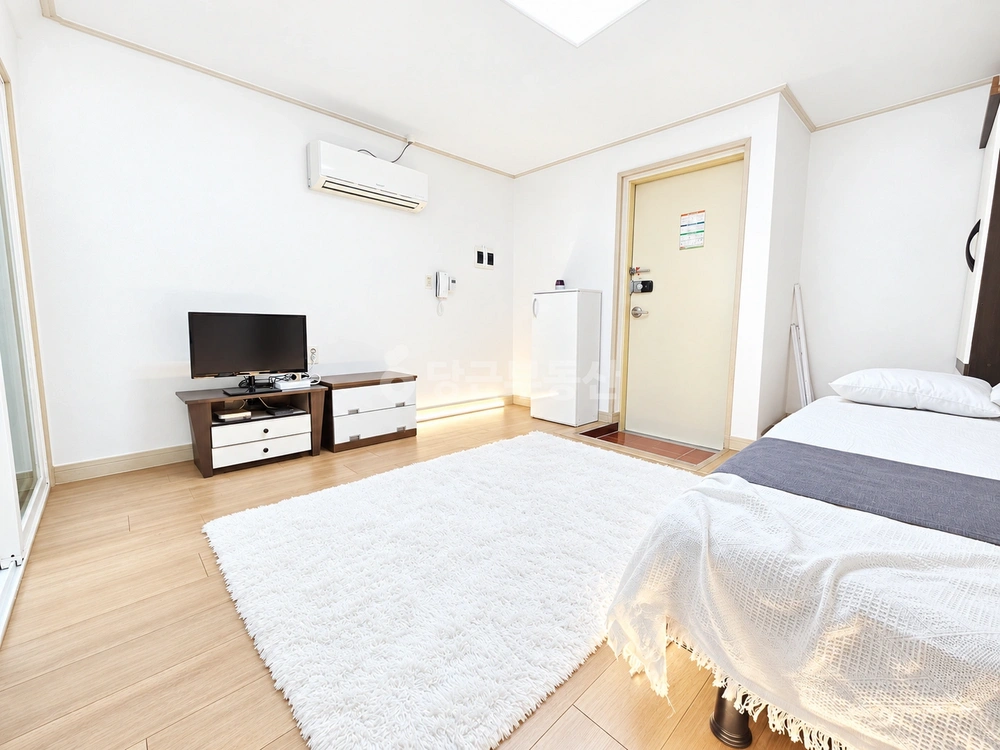 부산광역시 수영구 망미동 원룸 사진 1