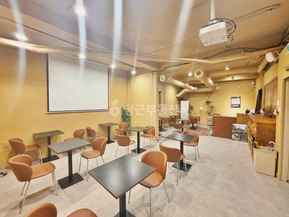 서울특별시 강남구 역삼동 상가 사진 1