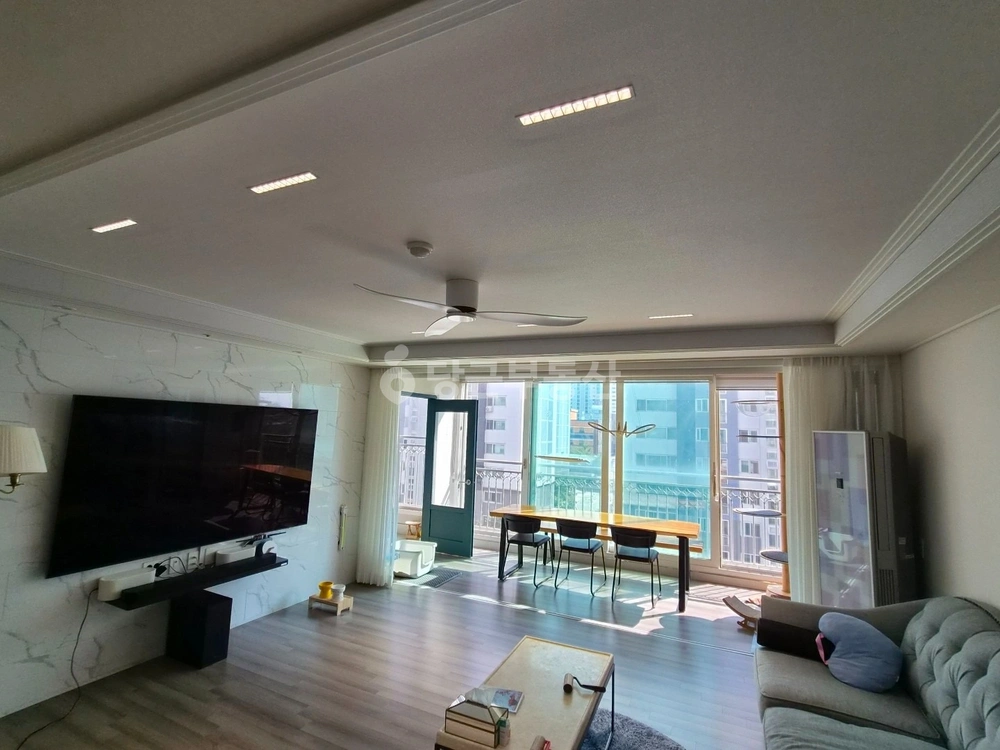 충청남도 예산군 예산읍 아파트 사진 1
