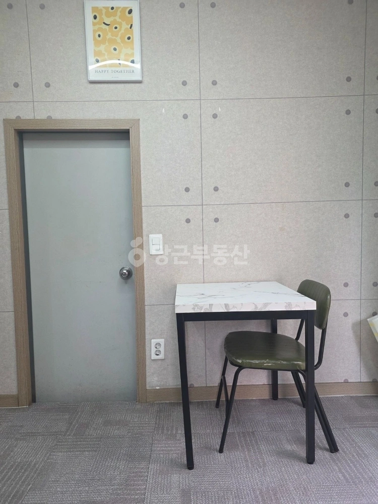 부산광역시 서구 토성동5가 상가 사진 1