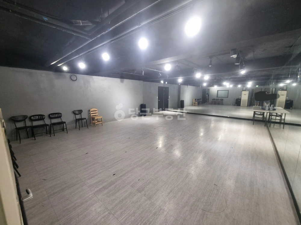 서울특별시 마포구 합정동 상가 사진 1