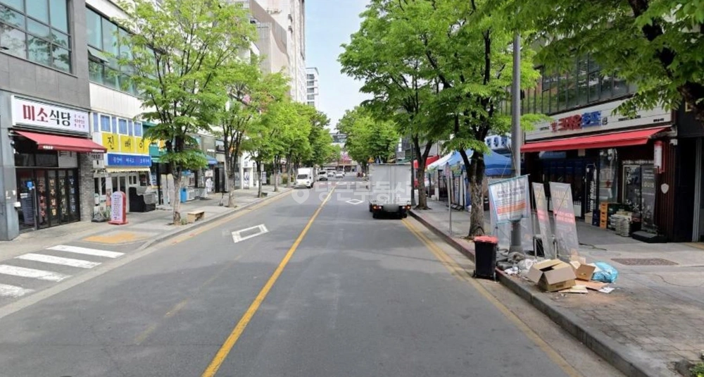 대전광역시 유성구 봉명동 상가 사진 1
