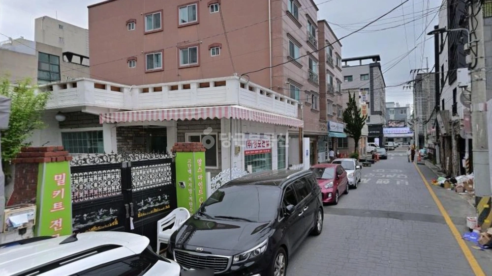 대전광역시 서구 괴정동 상가 사진 1