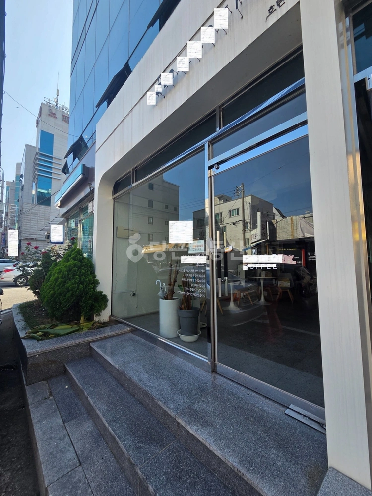 경상남도 진주시 호탄동 상가 사진 1
