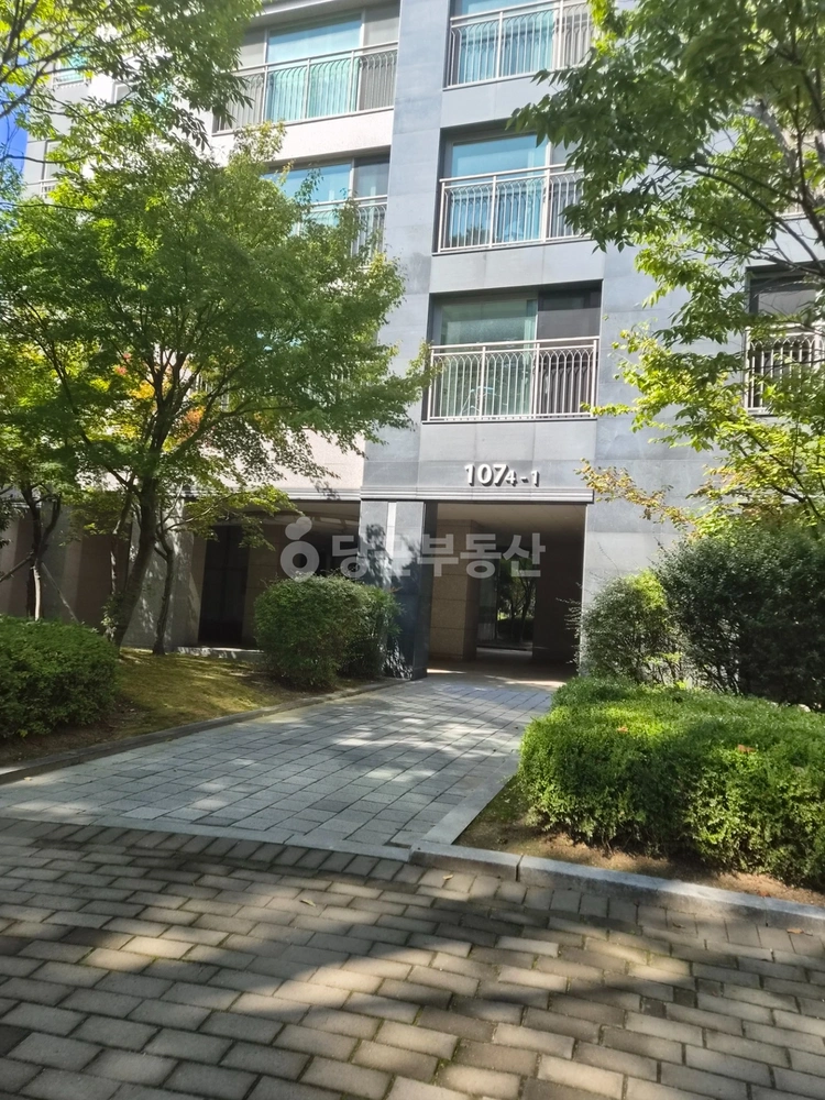 경상남도 창원시 성산구 상남동 아파트 사진 1