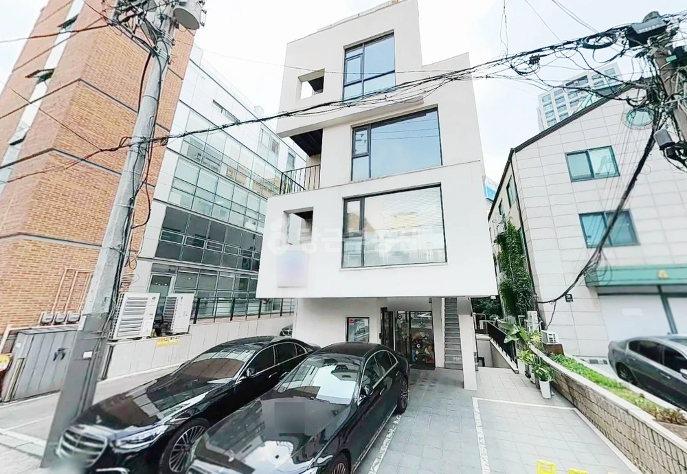서울특별시 서초구 서초동 건물 사진 1