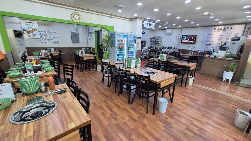 전북특별자치도 전주시 완산구 효자동3가 상가 사진 1