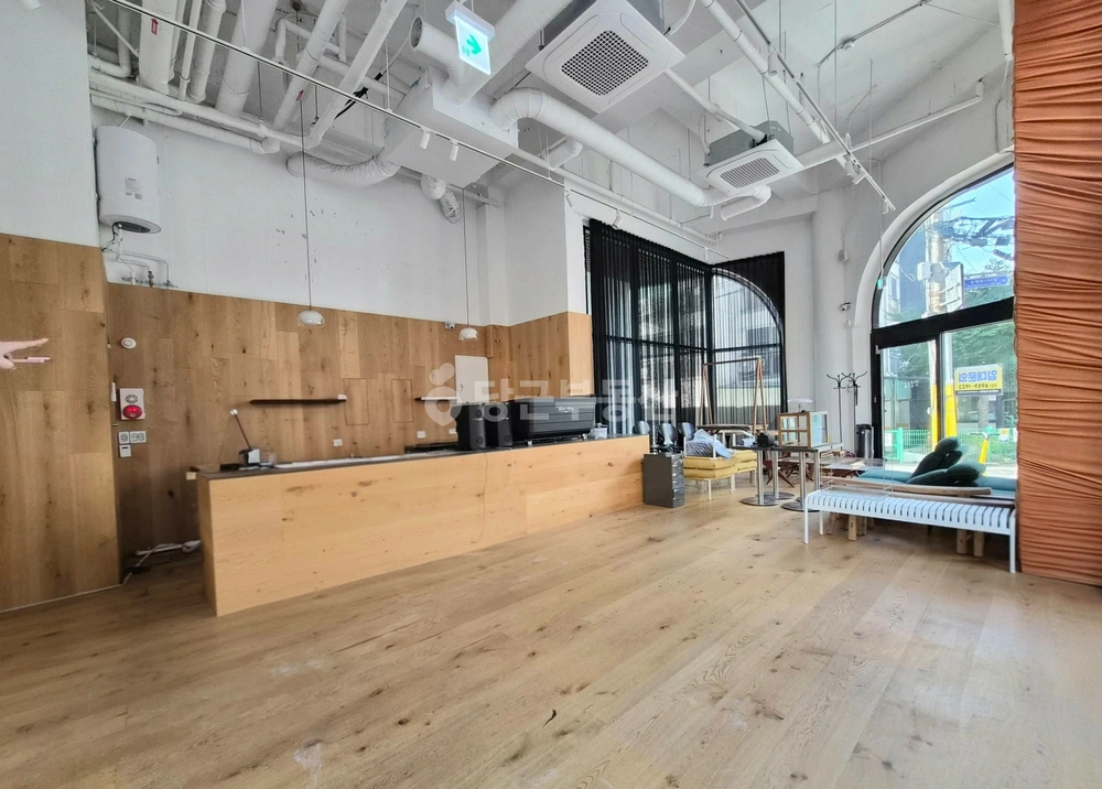 서울특별시 강남구 신사동 상가 사진 1