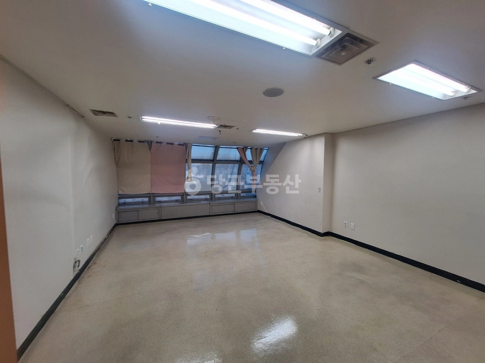 대구광역시 중구 삼덕동2가 상가 사진 1