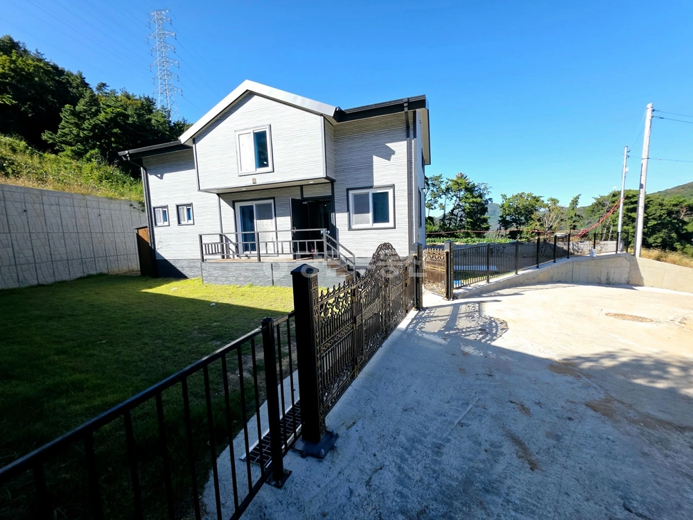 경상남도 김해시 생림면 단독/전원주택 사진 1
