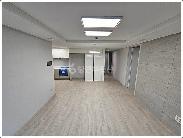 전남광주통합특별시 남구 월산동 아파트 사진 1