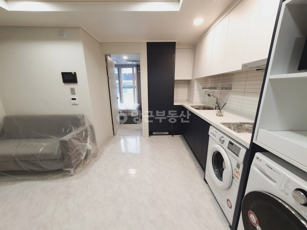 부산광역시 남구 대연동 원룸 사진 1