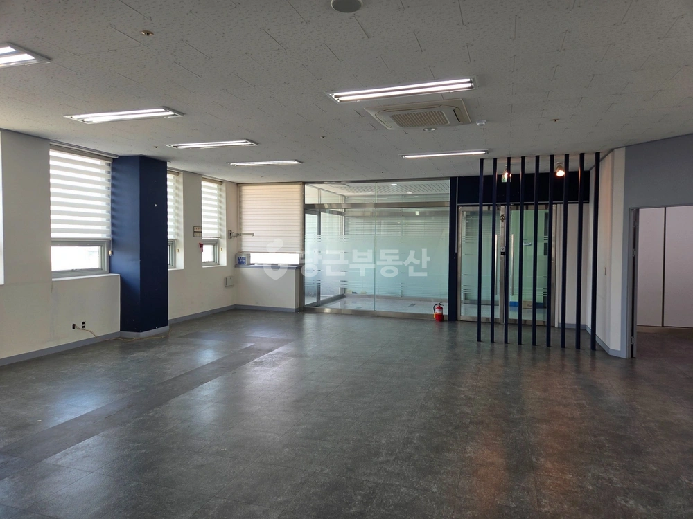 대전광역시 서구 도안동 상가 사진 1