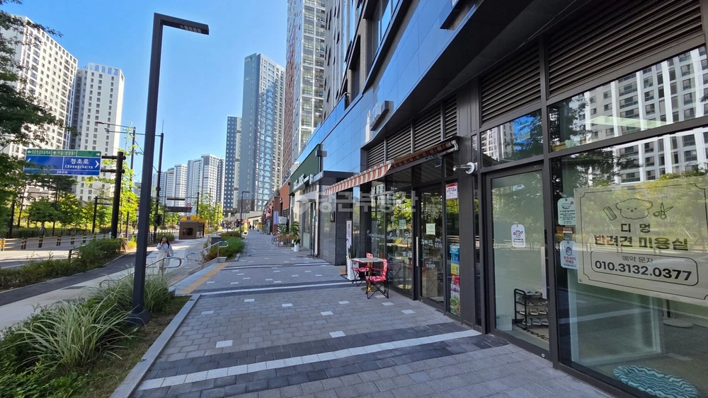 경기도 고양시 덕양구 덕은동 상가 사진 1