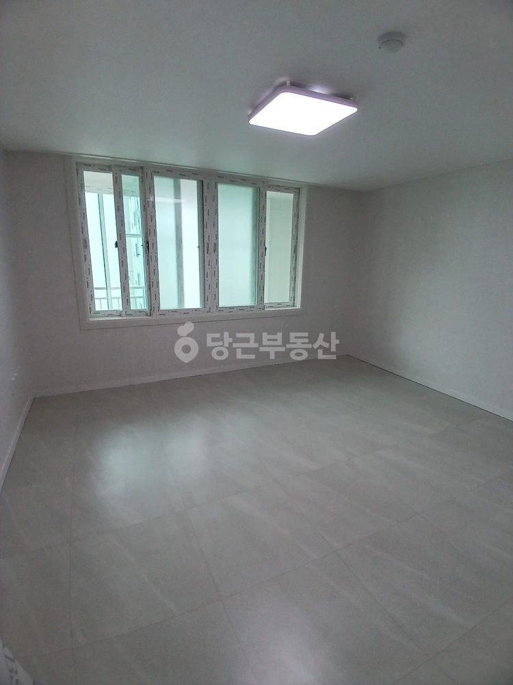 부산광역시 사하구 장림동 아파트 사진 1