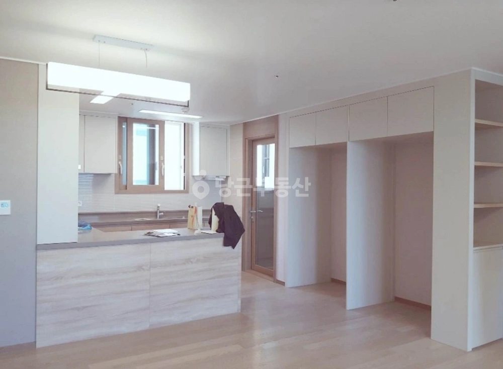 인천광역시 연수구 송도동 아파트 사진 1