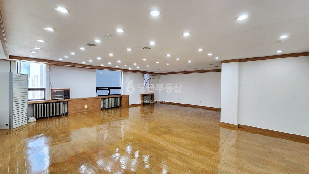 서울특별시 강남구 논현동 사무실 사진 1